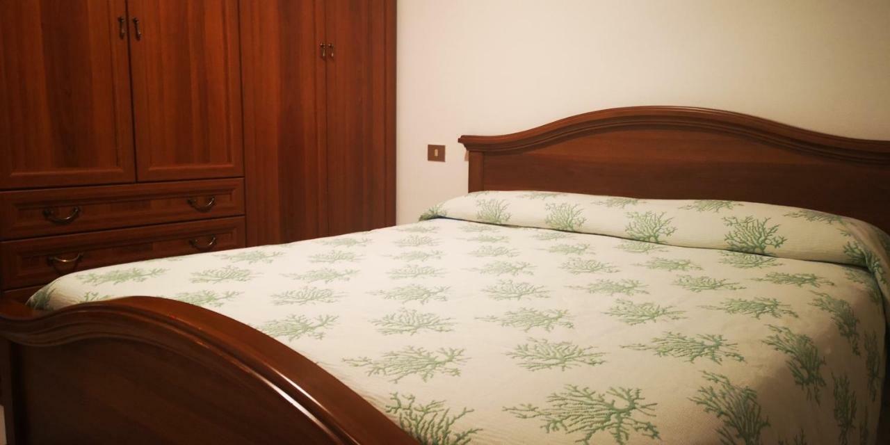 Casa Vacanza Giulia Budoni Exterior photo